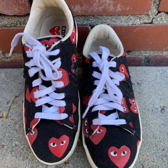 Play Commes des Garcons Converse Black Low Top Sneakers - W 7.5 - Picture 1 of 8